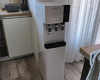 Agua potable filtrada gracias a nuestro sistema de purificación de agua